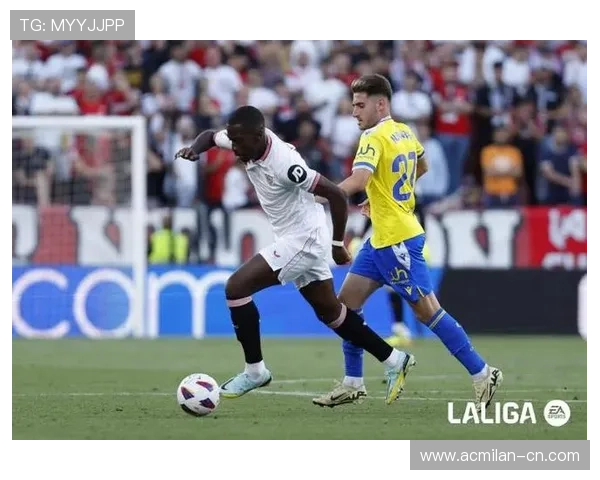 塞维利亚边路回敲制造绝佳射门——边线艺术引领现代进攻